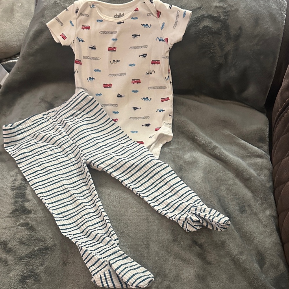 White and Blue Kids helicopters and fire truck onesie Set size 3 to 6 months